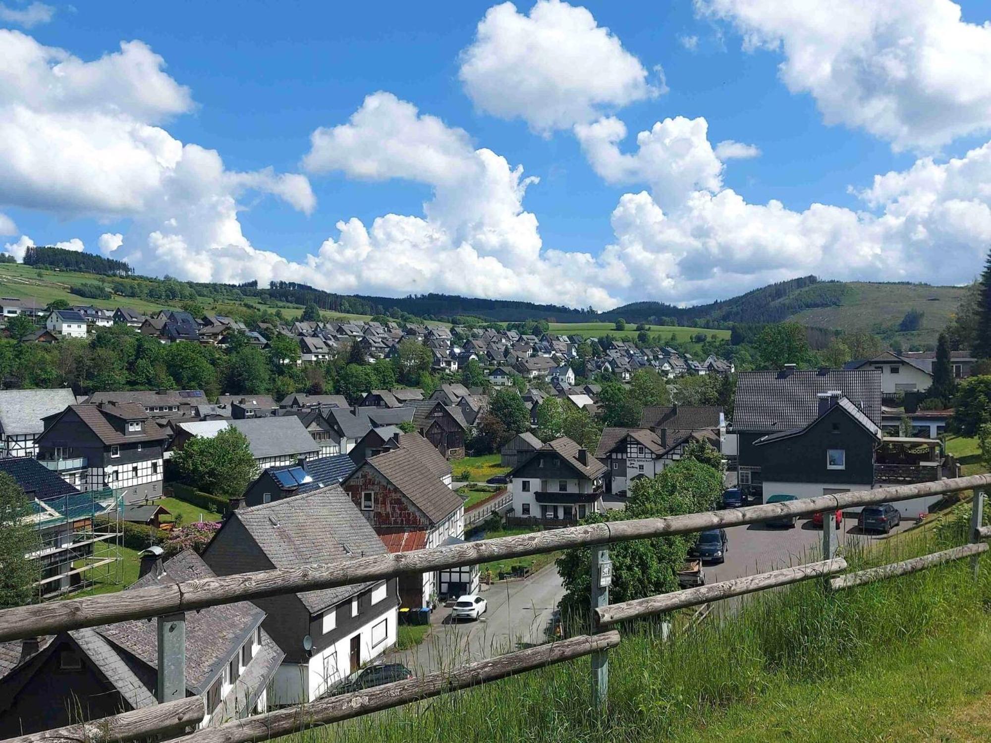 Holiday Apartment With Terrace In Winterberg Exteriör bild